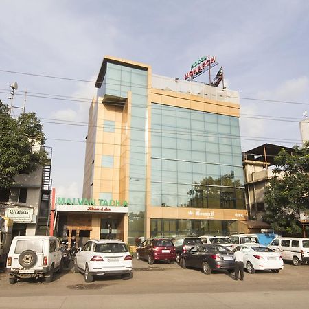 Hotel Monarch Guestline In Midc Rabale, Navi Mumbai Buitenkant foto