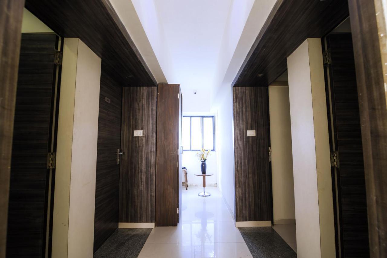 Hotel Monarch Guestline In Midc Rabale, Navi Mumbai Buitenkant foto