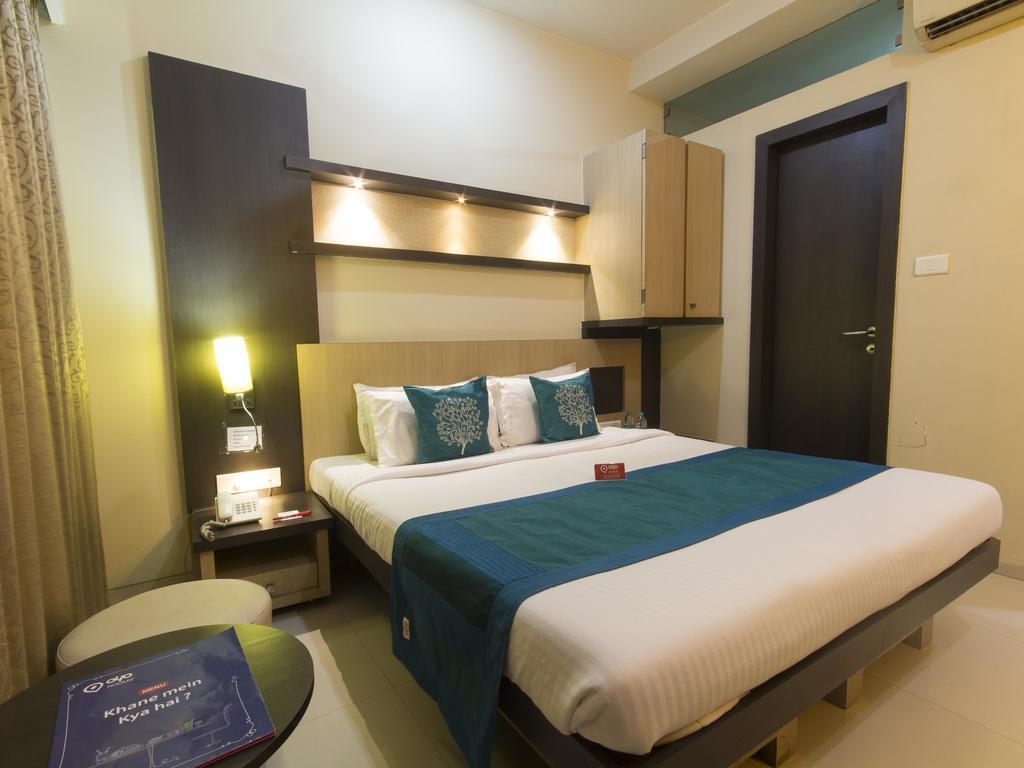 Hotel Monarch Guestline In Midc Rabale, Navi Mumbai Buitenkant foto