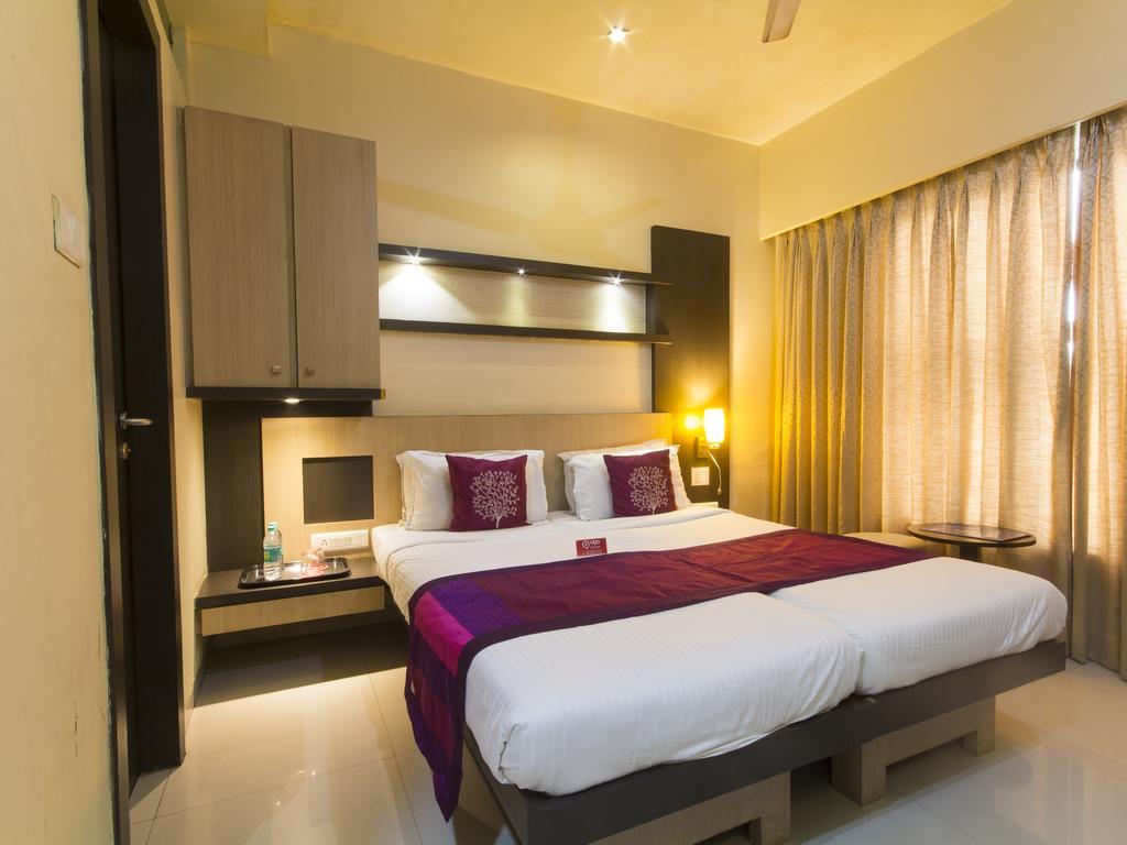 Hotel Monarch Guestline In Midc Rabale, Navi Mumbai Buitenkant foto